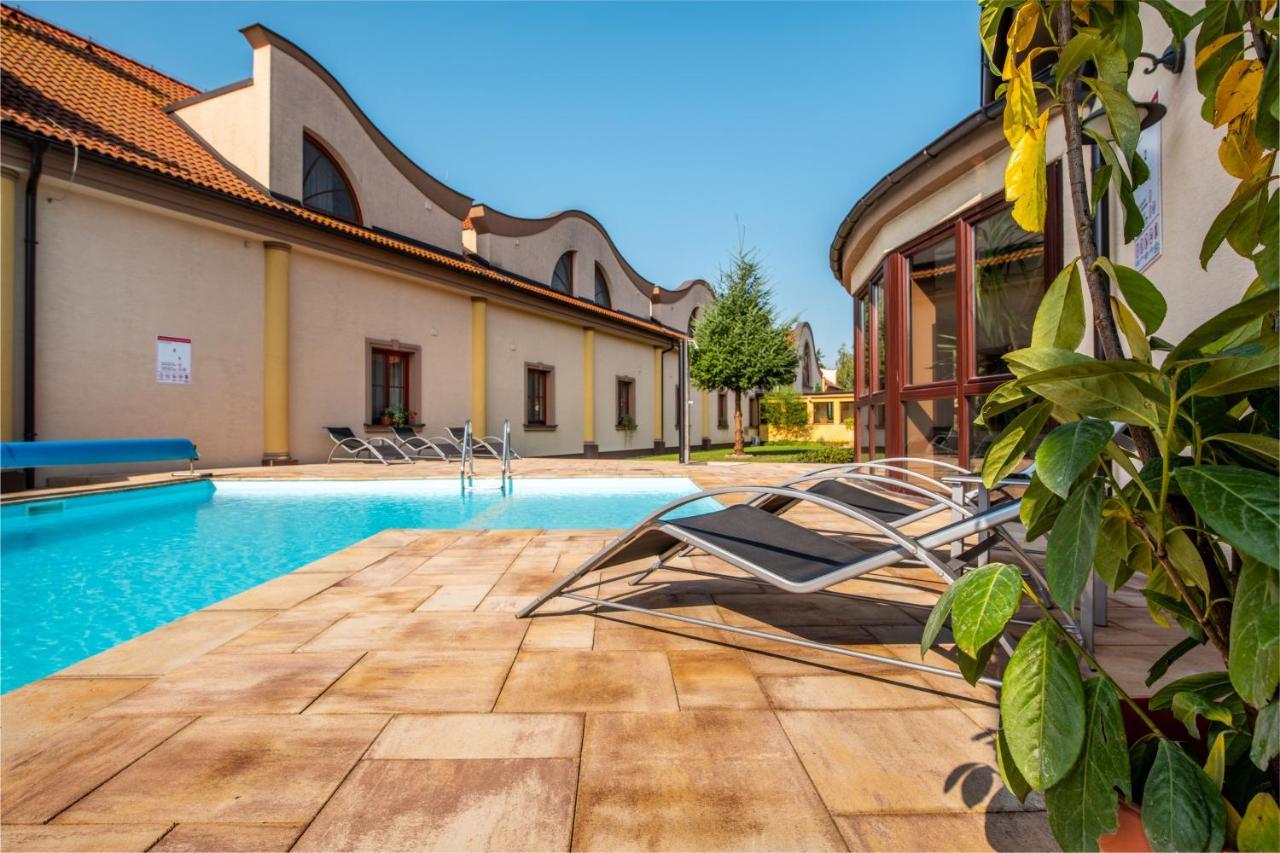 Wellness Hotel Spark Malacky Zewnętrze zdjęcie