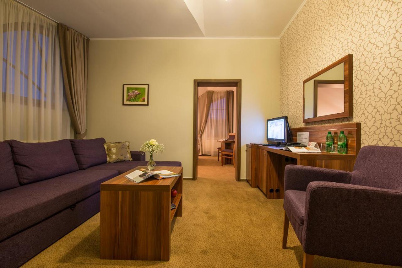 Wellness Hotel Spark Malacky Zewnętrze zdjęcie