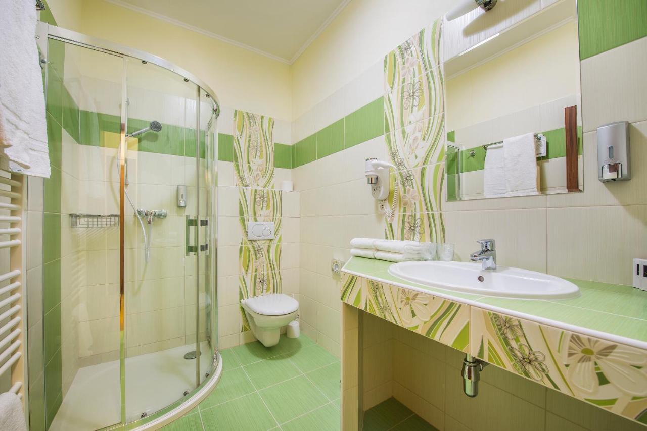 Wellness Hotel Spark Malacky Zewnętrze zdjęcie